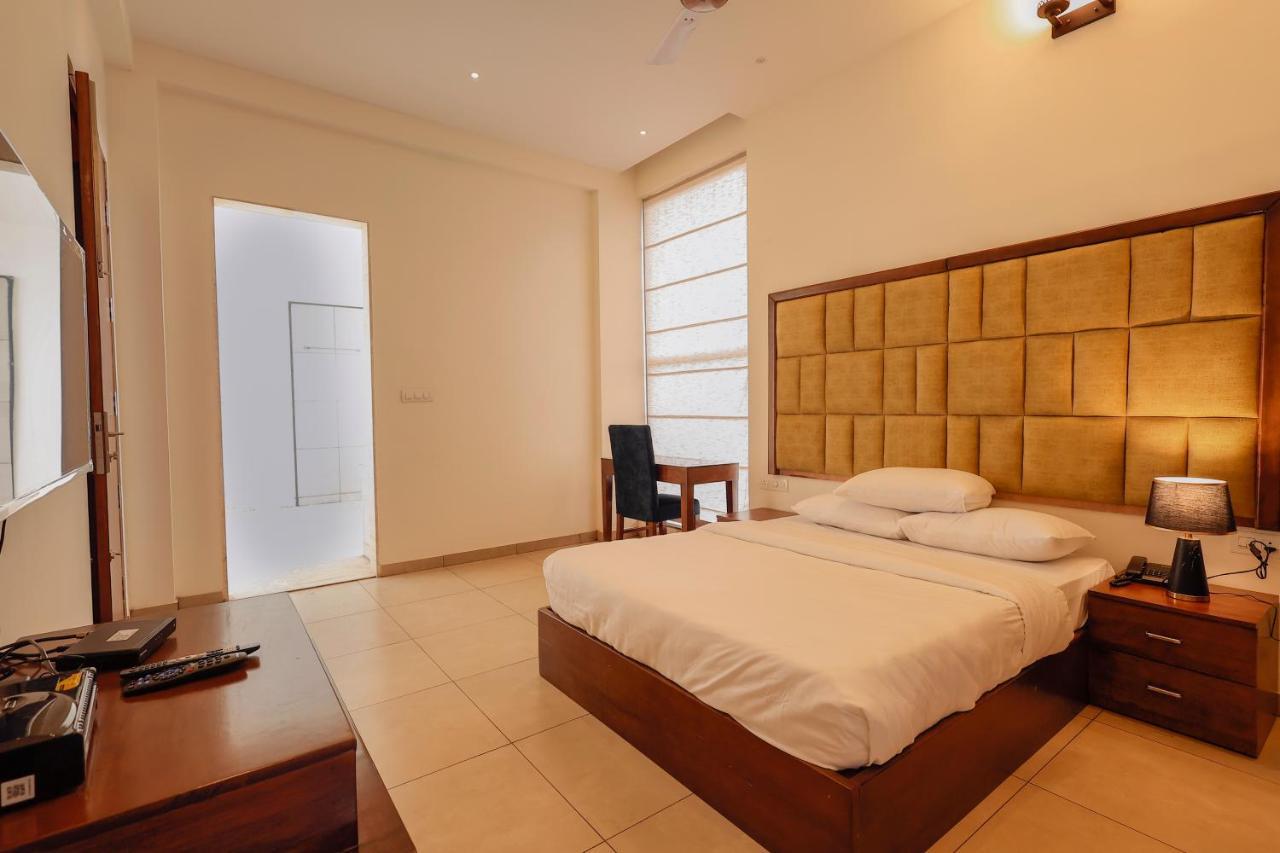 Falcon Suites Whitefield Bangalore Ngoại thất bức ảnh