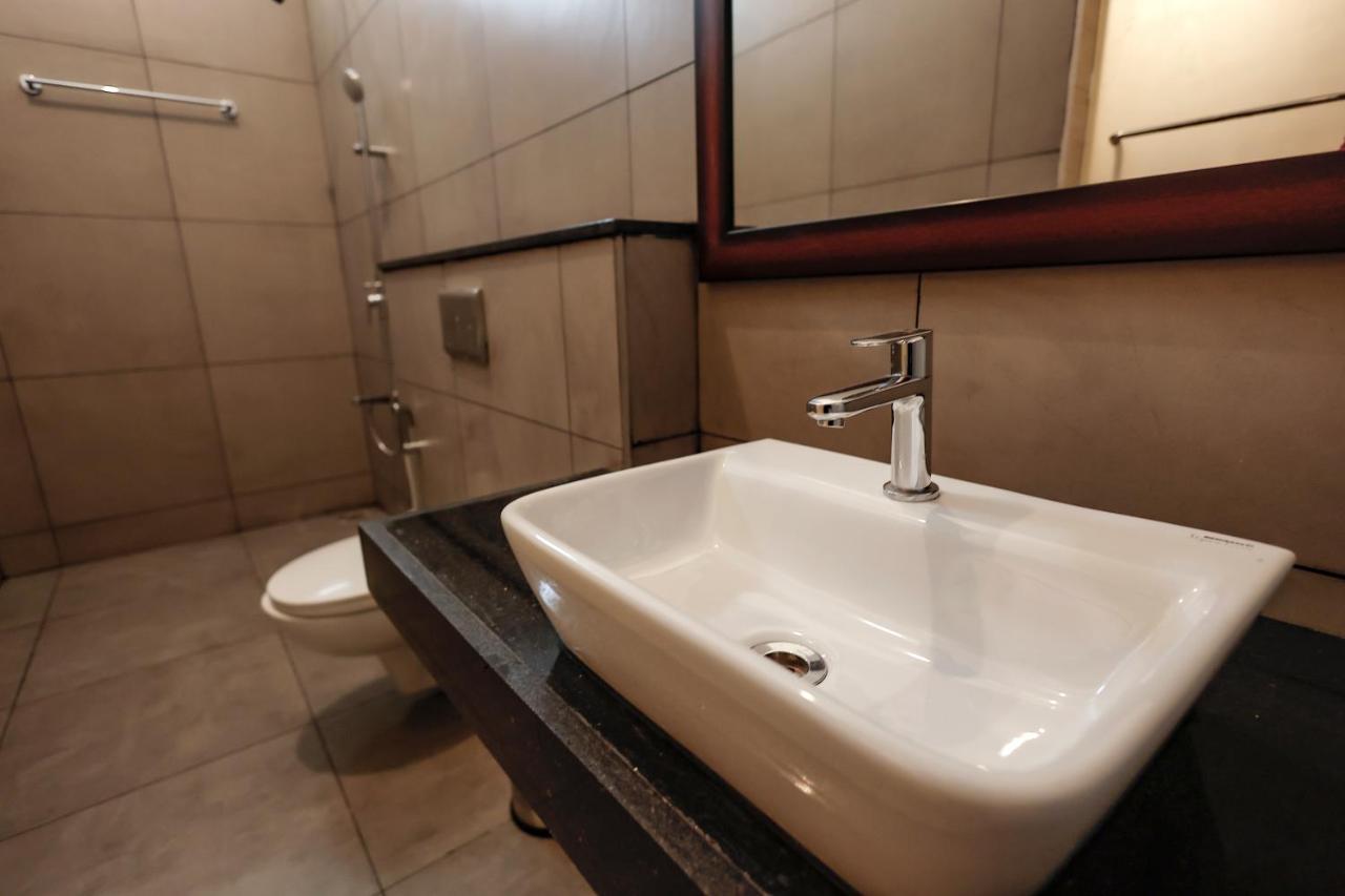 Falcon Suites Whitefield Bangalore Ngoại thất bức ảnh